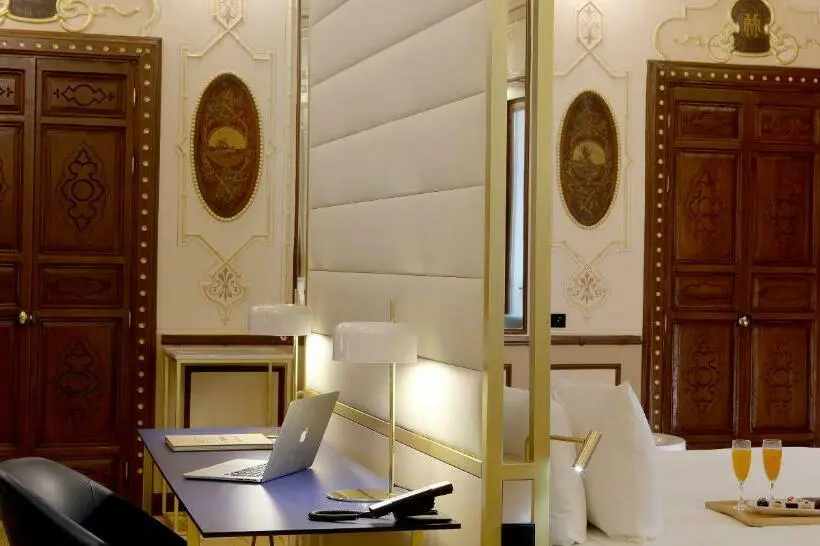 スイート, Axel Hotel Madrid Adults Only