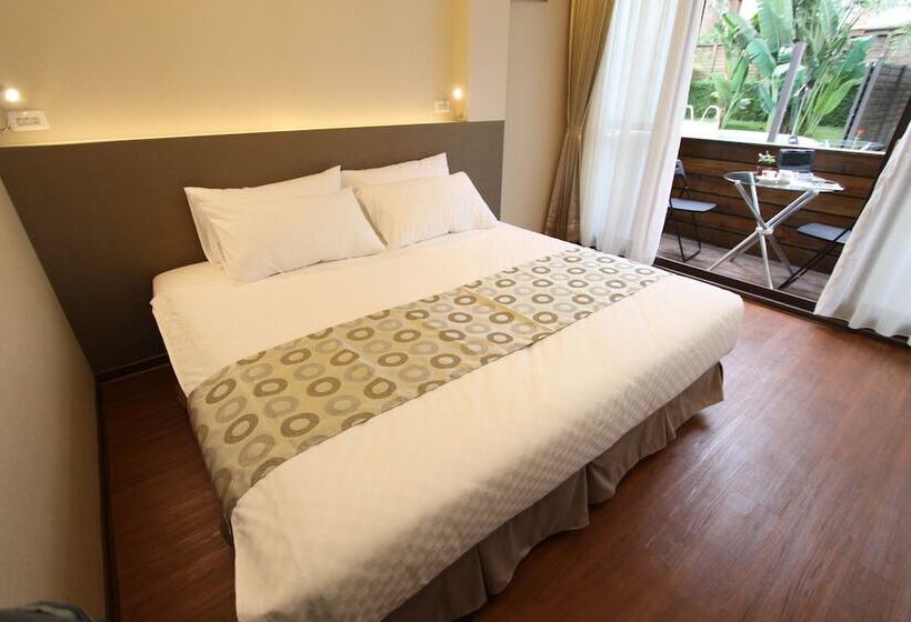 خانه 1 خوابه, Hk77villa