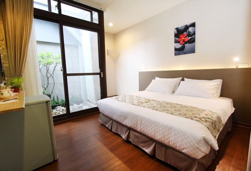 خانه 1 خوابه, Hk77villa