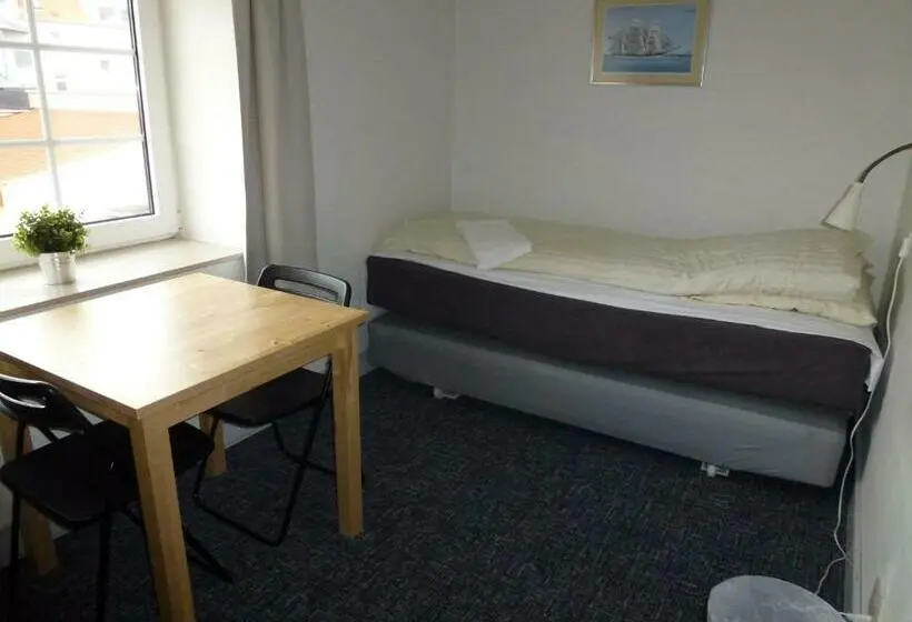 Standard Neljän Hengen Huone, Danhostel Frederikshavn City