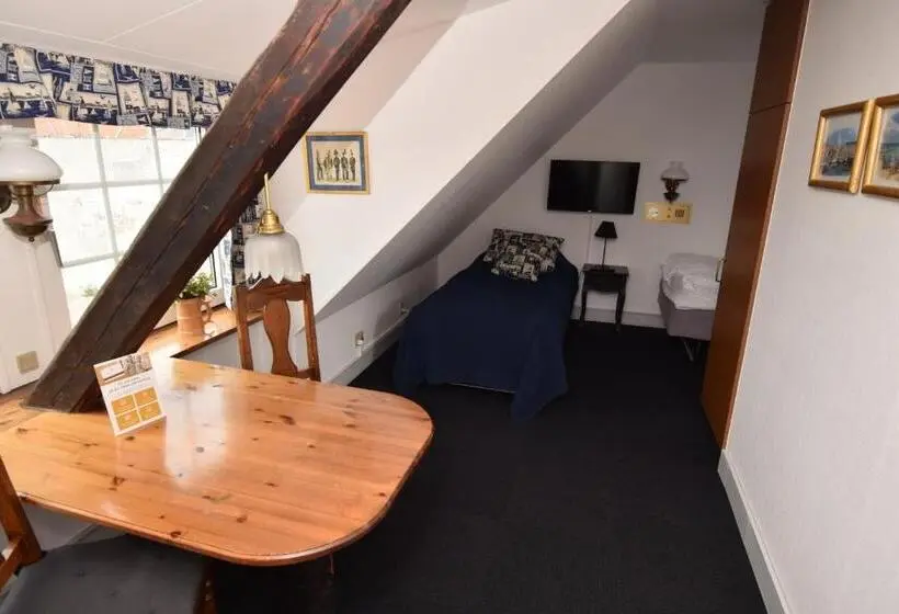 Deluxe-huone, Danhostel Frederikshavn City