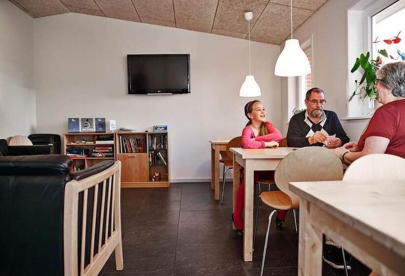Номер Deluxe, Danhostel Frederikshavn City