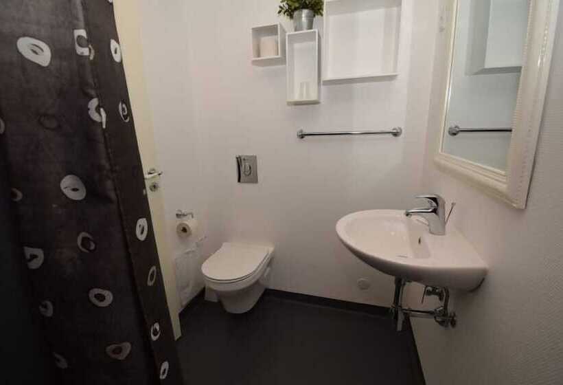 Четырехместный Номер Deluxe, Danhostel Frederikshavn City