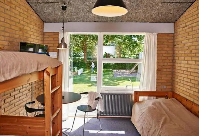 Standard Kolmen Hengen Huone, Danhostel Horsens