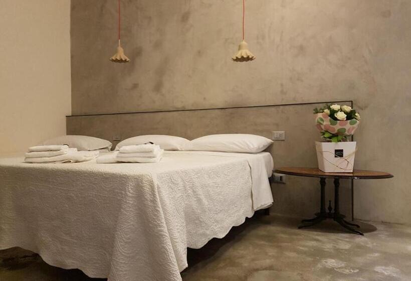 اتاق استاندارد سه نفره, Affittacamere Joss