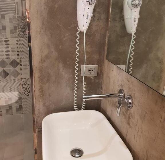 اتاق استاندارد سه نفره, Affittacamere Joss