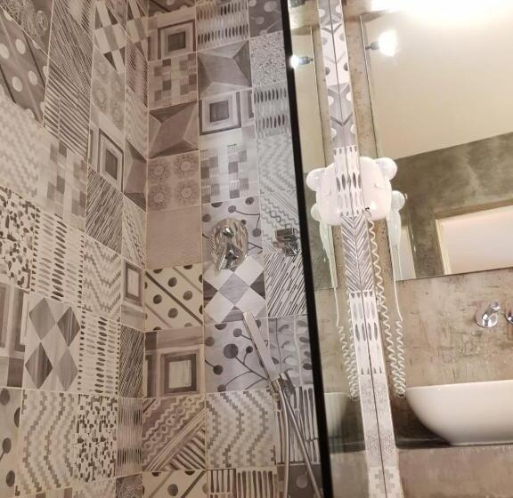 اتاق استاندارد سه نفره, Affittacamere Joss