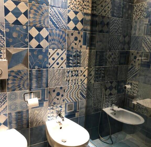 استودیوی لوکس, Affittacamere Joss