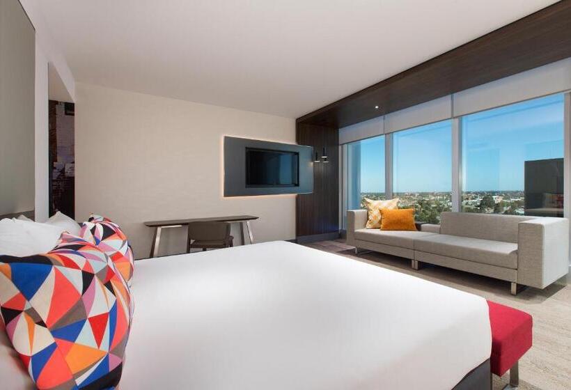 חדר סטנדרט עם מיטת קינג, Aloft Perth