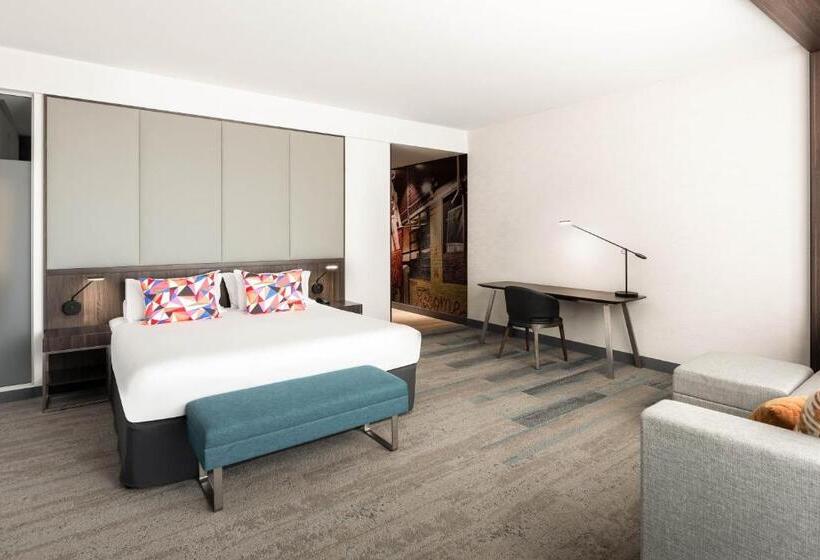 חדר סטנדרט עם מיטת קינג, Aloft Perth