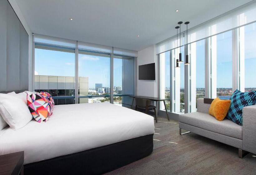 חדר סטנדרט עם מיטת קינג, Aloft Perth