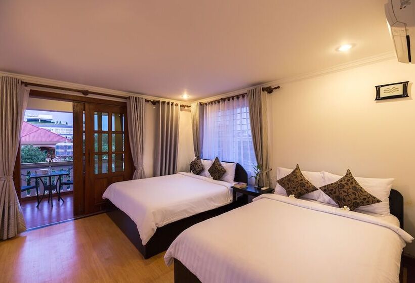سوییت خانوادگی, Angkor Ry Boutique