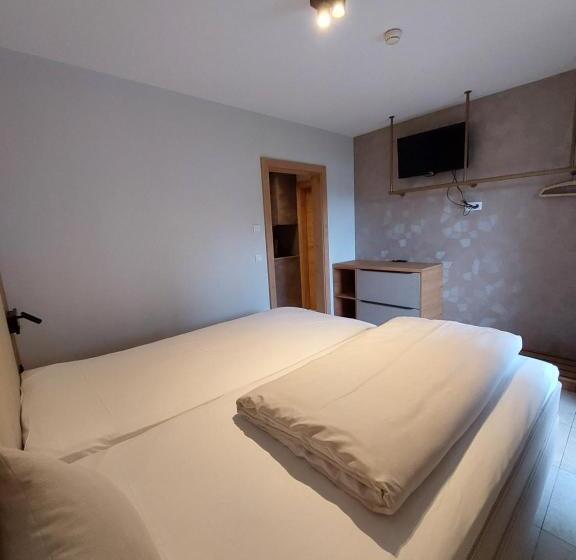 سوئیت با بالکن, Avenida Style Appartements by Alpin Rentals