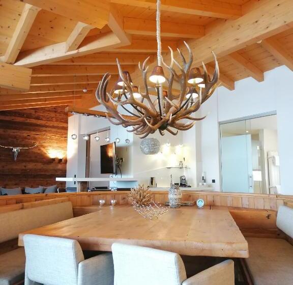 سوییت لوکس, Avenida Style Appartements by Alpin Rentals