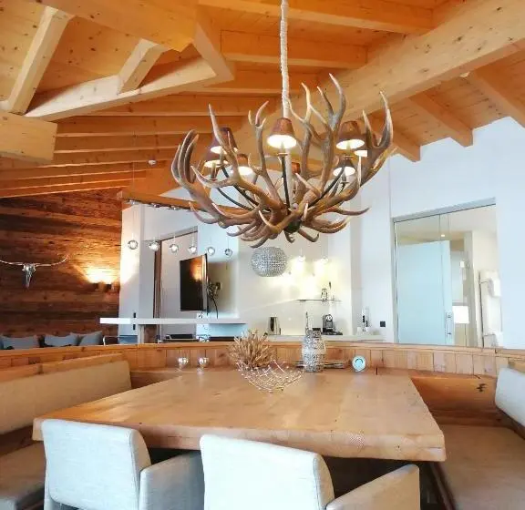 سوییت لوکس, Avenida Style Appartements by Alpin Rentals