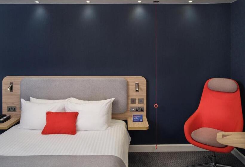 适合残疾人使用的标准间, Holiday Inn Express   Birmingham   City Centre, An Ihg