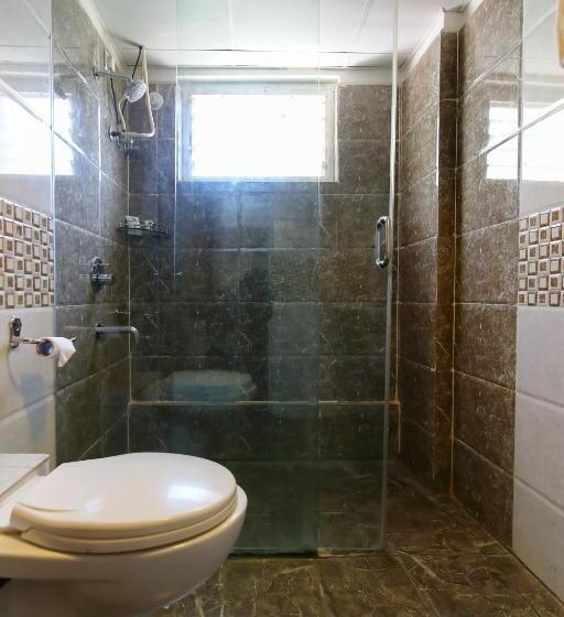 חדר אקזקיוטיב, Icon Suites By Bhagini