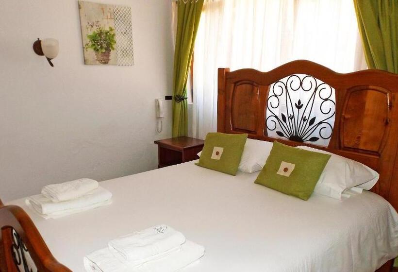 اتاق اکونومی, La Perla