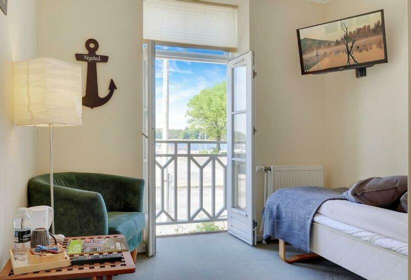 スタンダードシングルルーム, Nysted Havn