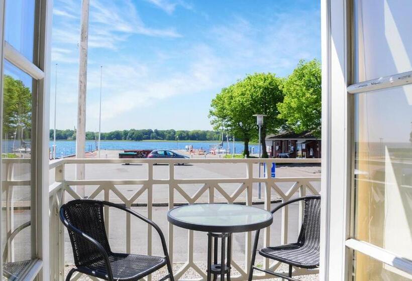 スーペリアールーム, Nysted Havn