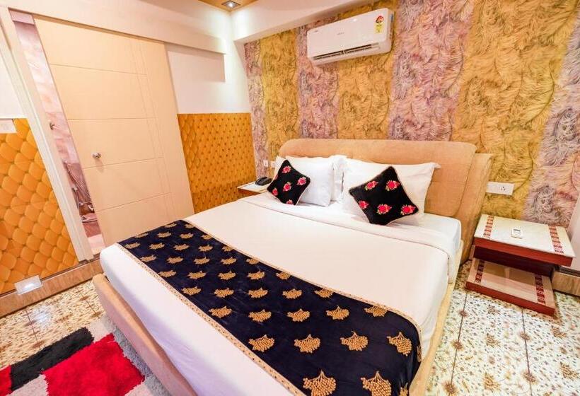 سوئیت پرزیدنت, Parakkat Nature Resort