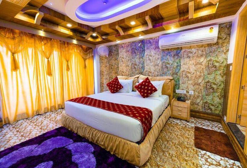 سوئیت پرزیدنت, Parakkat Nature Resort