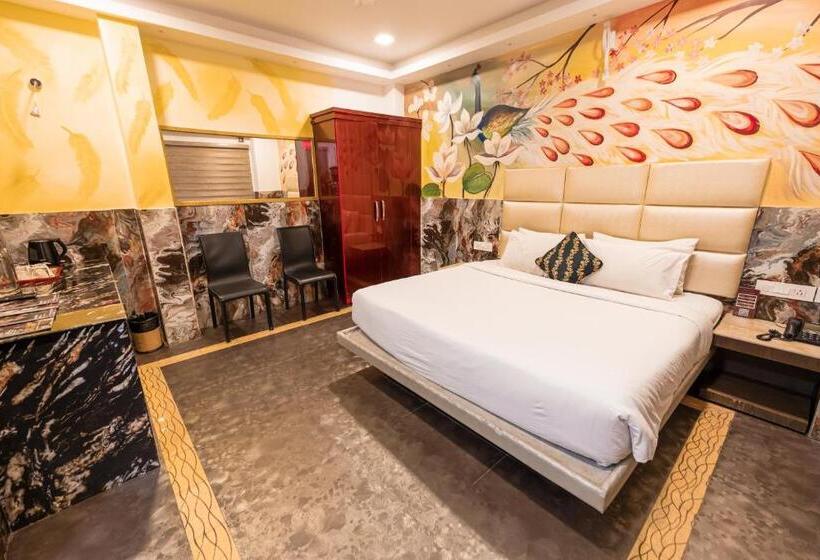 اتاق لوکس, Parakkat Nature Resort