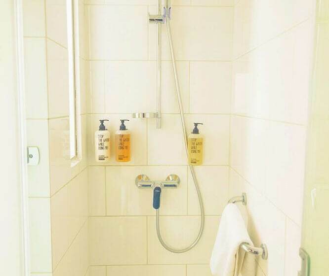 اتاق استاندارد, Verso