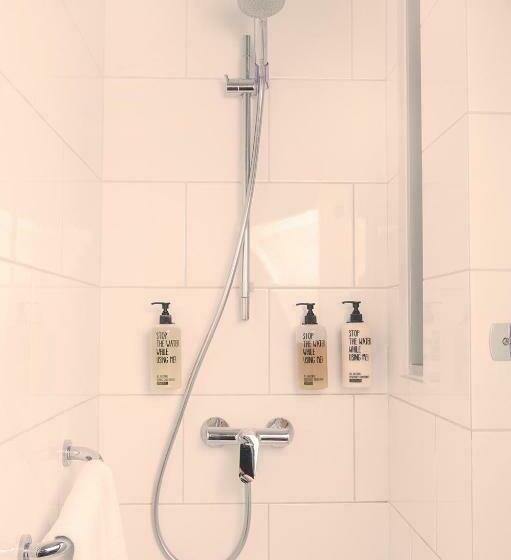 اتاق استاندارد با چشم‌انداز دریا, Verso