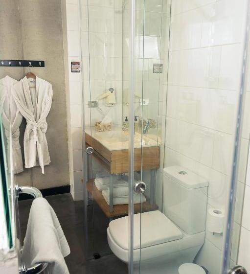 اتاق استاندارد با تخت بزرگ, Verso