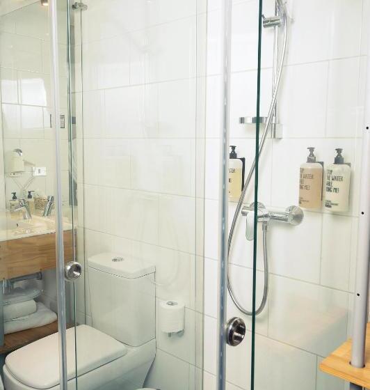 اتاق استاندارد با تخت بزرگ, Verso