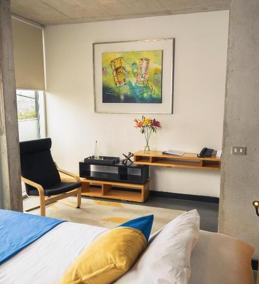 اتاق استاندارد با تخت بزرگ, Verso