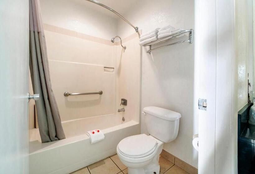 غرفة قياسية, Super 8 By Wyndham Dunnigan