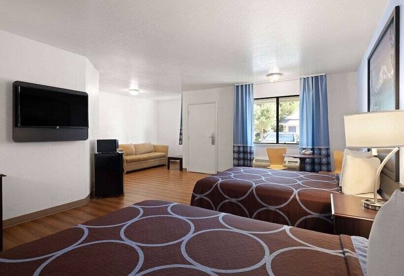 غرفة ديلوكس, Super 8 By Wyndham Dunnigan