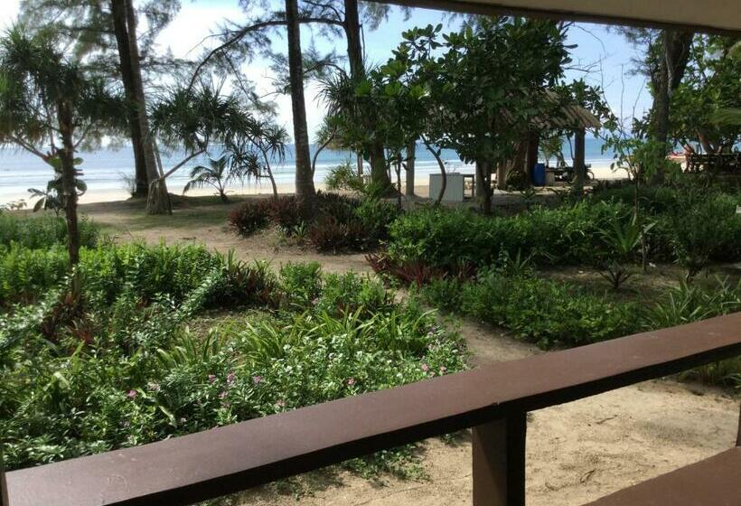 디럭스 룸 바다 전망, Phayam Coconut Beach Resort