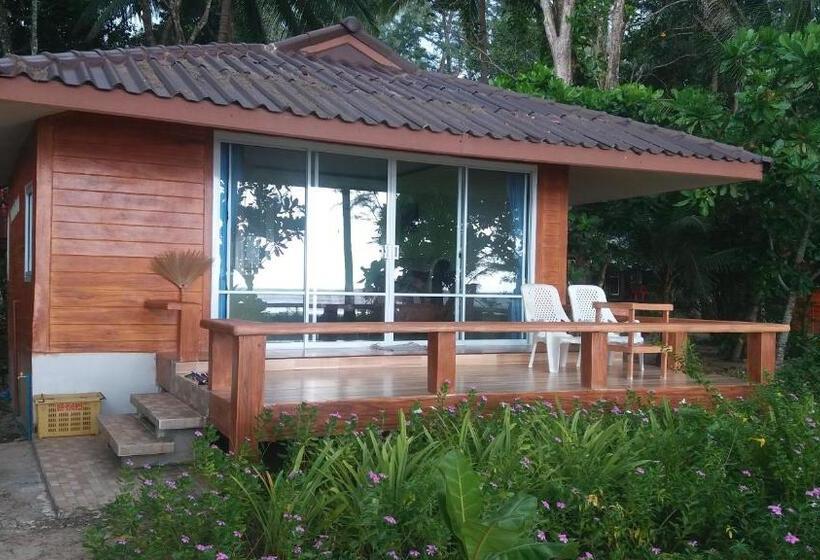 豪华洋房, Phayam Coconut Beach Resort