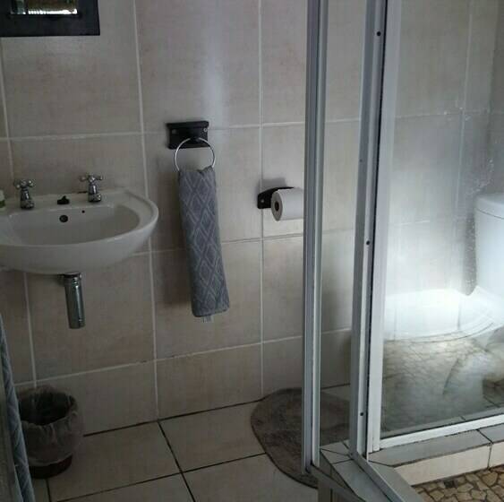 Семейный Номер, Riversway Guest House