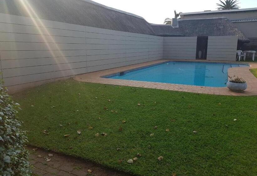 Номер Deluxe, Riversway Guest House