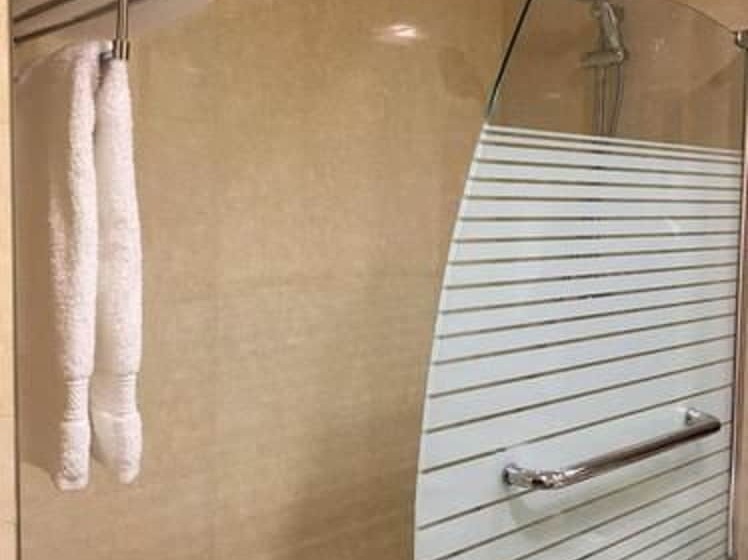 اتاق استاندارد, Hôtel New Day