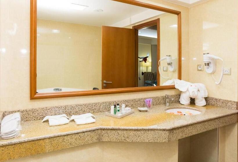 سوییت سوپریور, Hôtel New Day