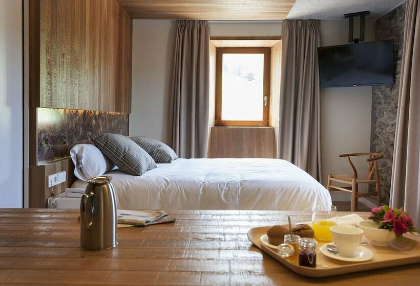 Студия Стандарт, Palacio De Yrisarri By Irrisarri Land