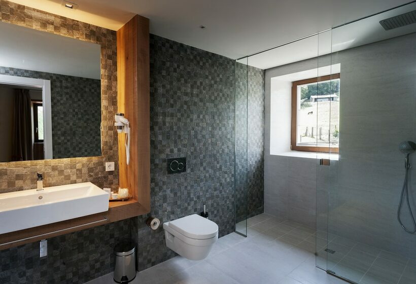 Номер Стандарт, Palacio De Yrisarri By Irrisarri Land