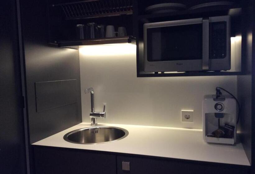 Студия Стандарт, Palacio De Yrisarri By Irrisarri Land