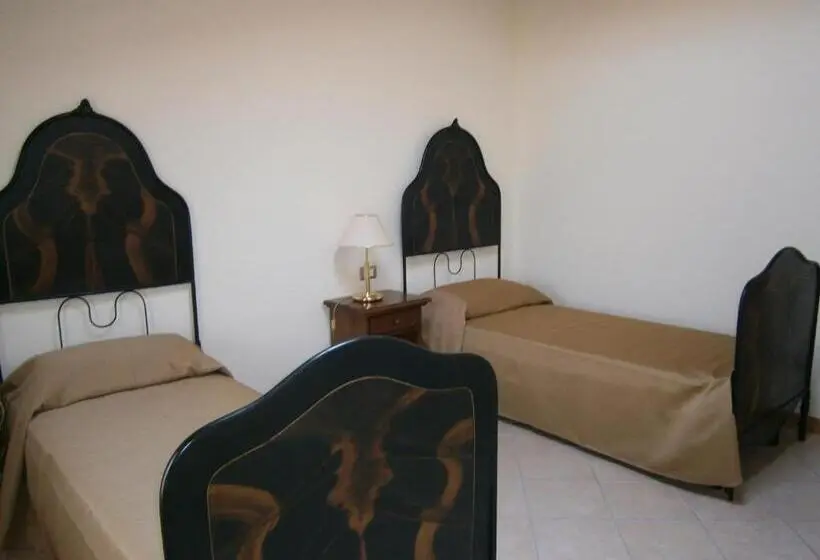 آپارتمان 2 خوابه با تراس, Residence Borgo Mondragon