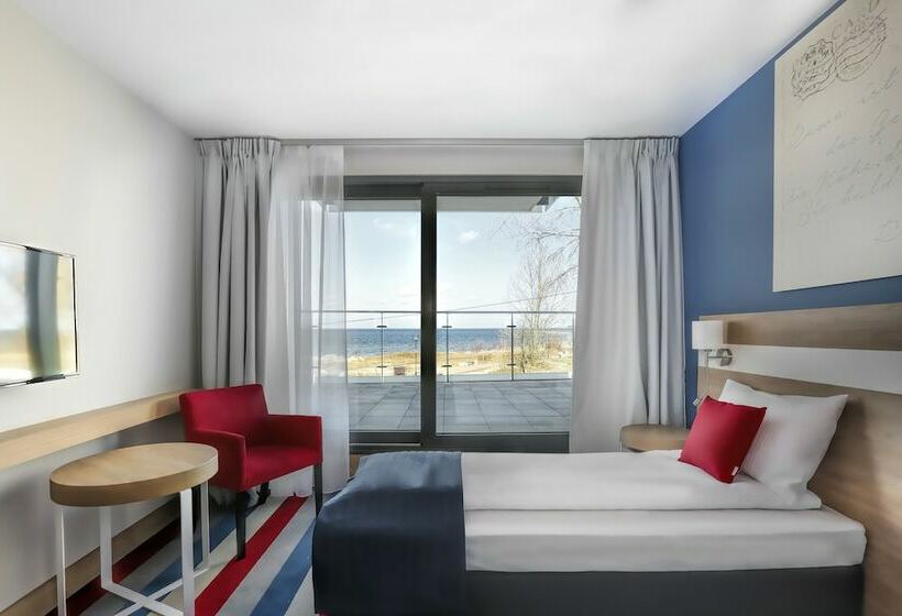 חדר אקונומי, Skipper