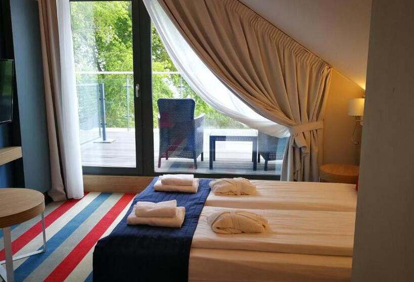 スーペリアファミリールーム, Skipper