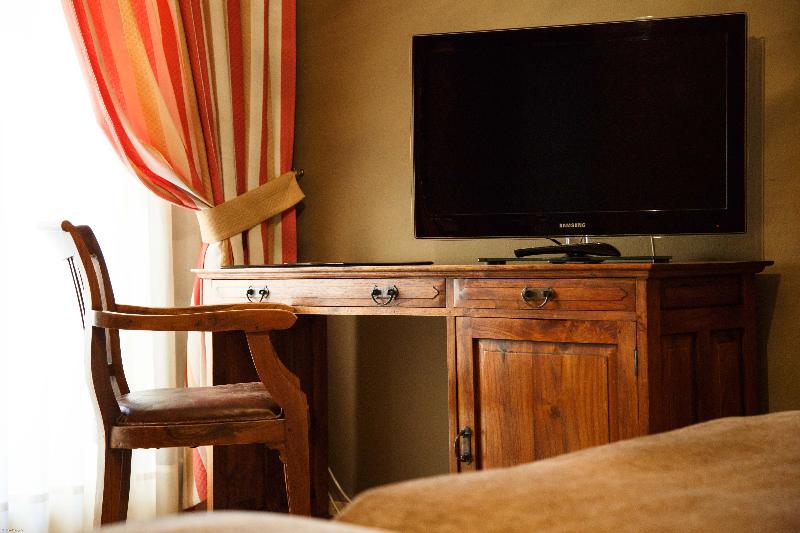 اتاق استاندارد, Two Seasons Coron Bayside