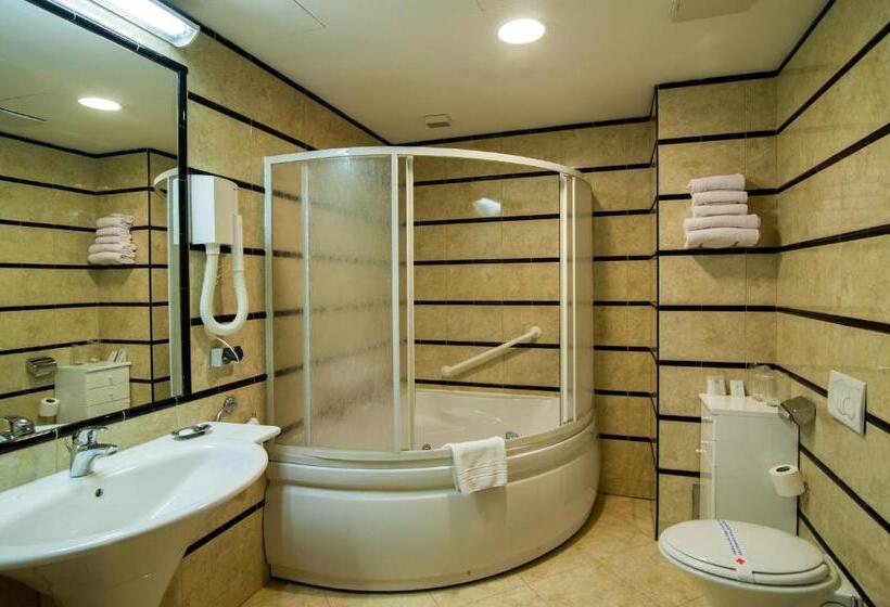 חדר פרמיום, Zoo