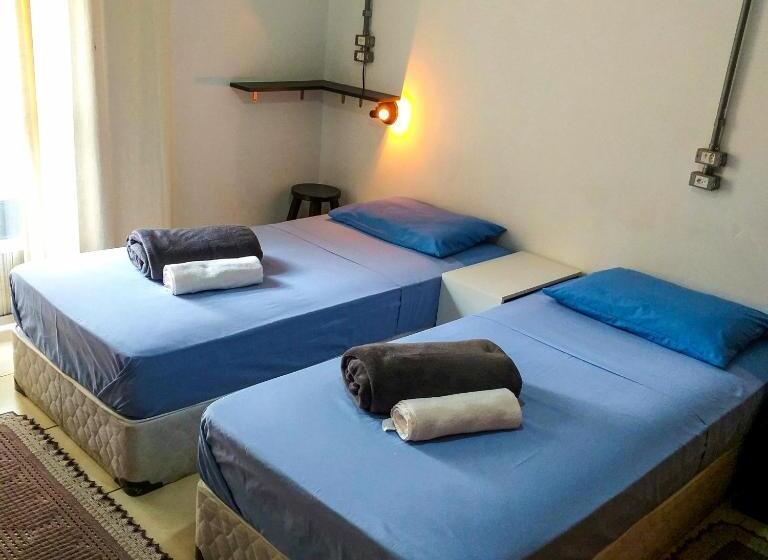 اتاق استاندارد سه نفره, Micasa Hostel   Congonhas