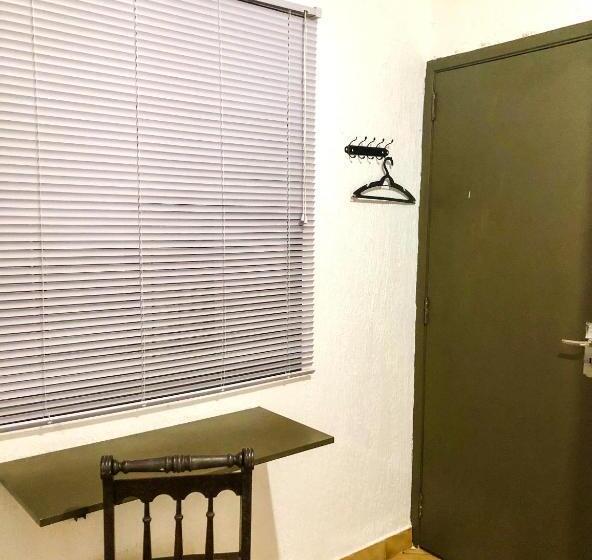 اتاق استاندارد یک نفره, Micasa Hostel   Congonhas
